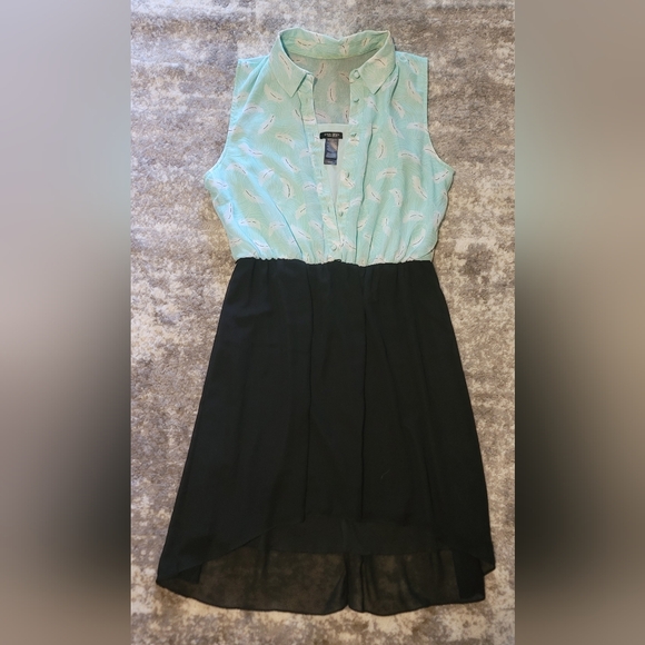 Bisou Bisou Dresses & Skirts - ❄️ 2/$15 - Bisou Bisou Sleeveless Mint/Black Hi-Low Collared Dress (12)